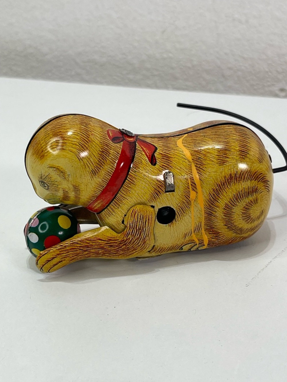 Vintage  Tin Windup Orange Ginger Cat Toy Collectible No Key